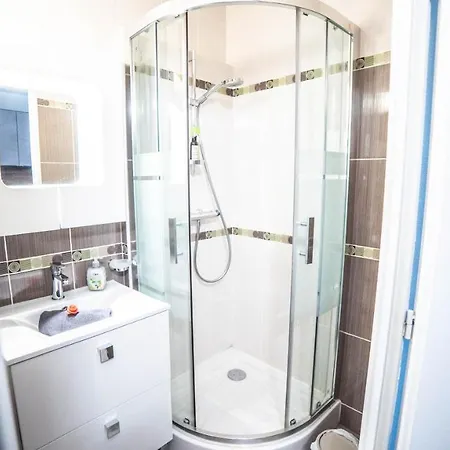 Ti Tahiti Studio-3min Plage-terrasse Cosy-wifi-parking - Pros Servicesconciergerie Motte